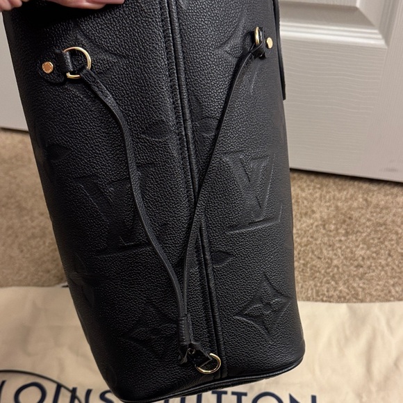 Louis Vuitton NeverFull MM Tote Authentic - Picture 11 of 16
